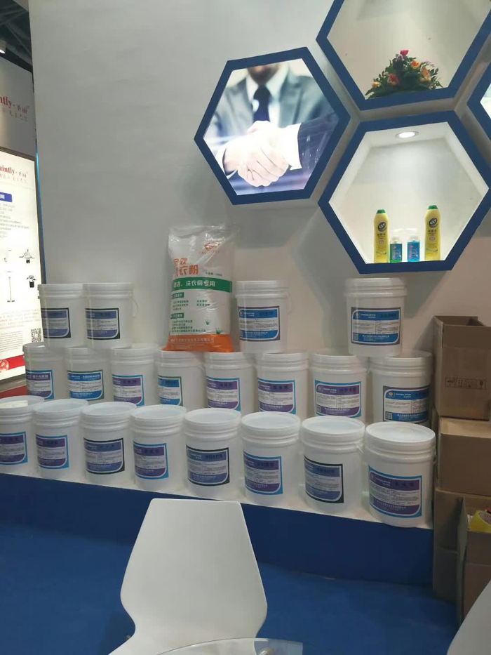 深圳樓宇保潔,外墻清洗,室內(nèi)保潔,外墻清洗公司-深圳市隆興潔環(huán)保科技有限公司