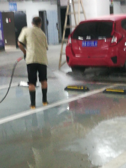 深圳樓宇保潔,外墻清洗,室內(nèi)保潔,外墻清洗公司-深圳市隆興潔環(huán)保科技有限公司