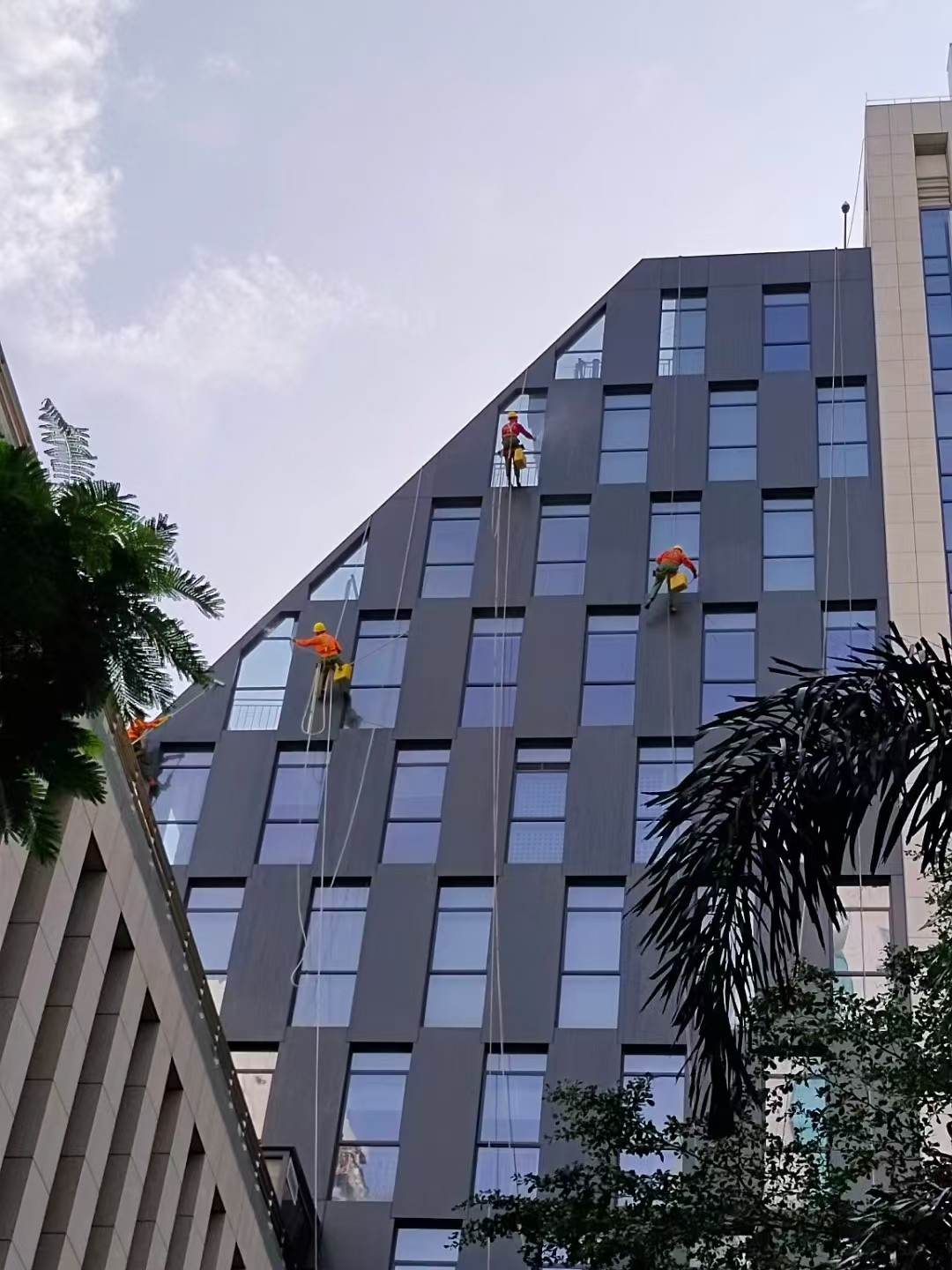 深圳樓宇保潔,外墻清洗,室內保潔,外墻清洗公司-深圳市隆興潔環保科技有限公司