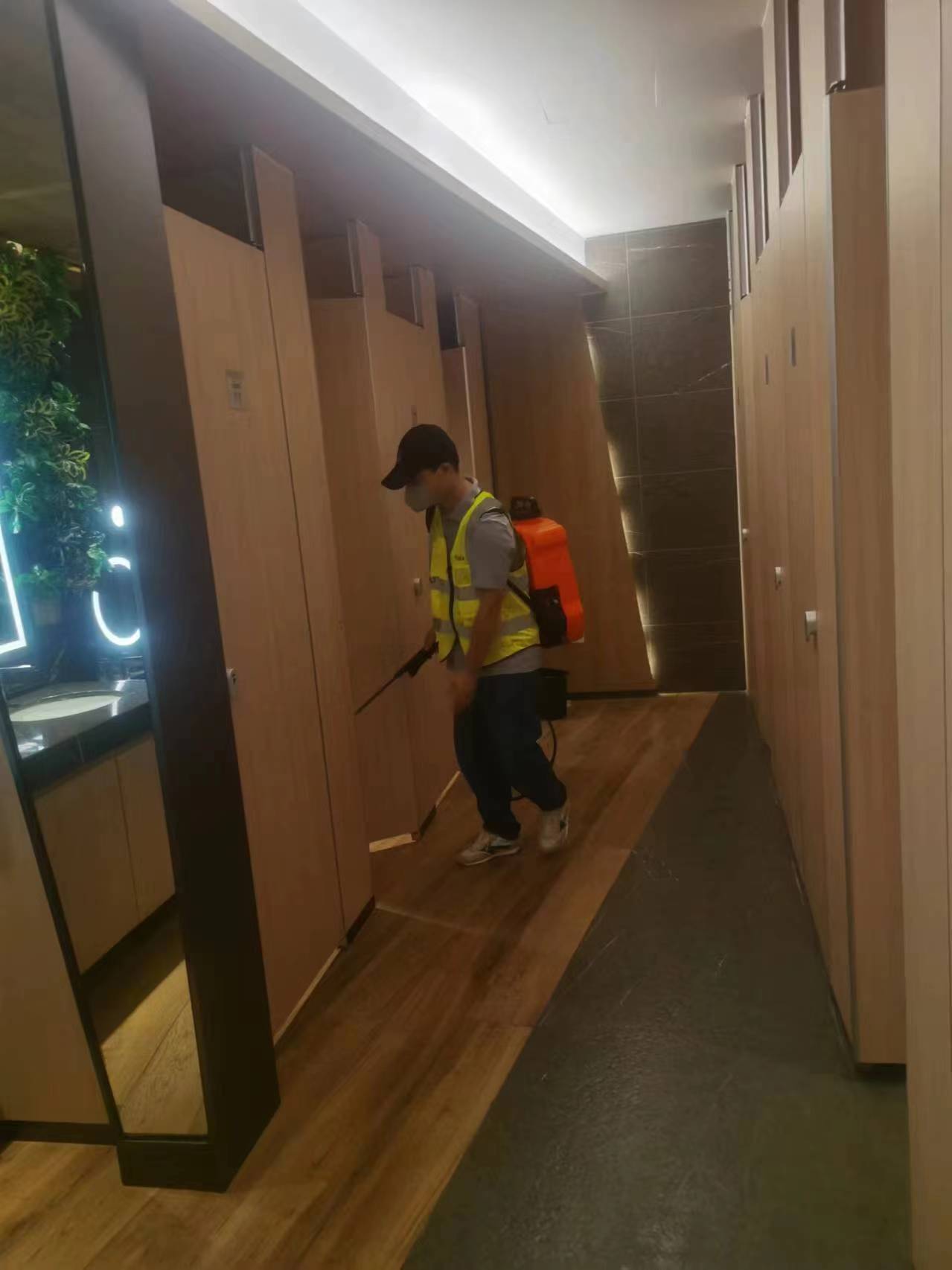 深圳樓宇保潔,外墻清洗,室內保潔,外墻清洗公司-深圳市隆興潔環保科技有限公司